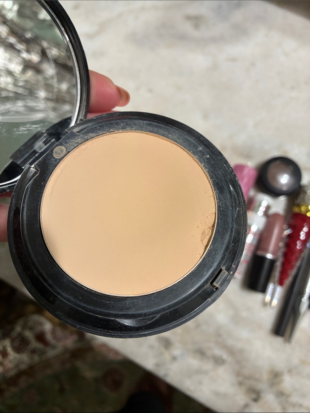 Makeup bundle - Picture 4 of 16